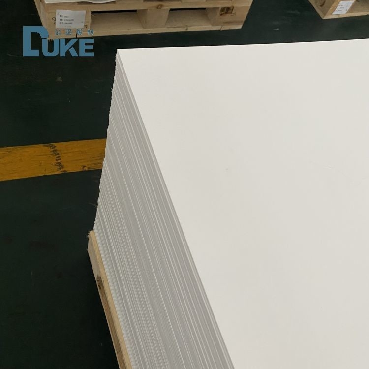 DUKE Sanitary Grade Anti-Mold 3mm White PMMA Bathtub Customizable Cast Acrylic Sheet PE 5mm 8mm Customizable Cutting Service