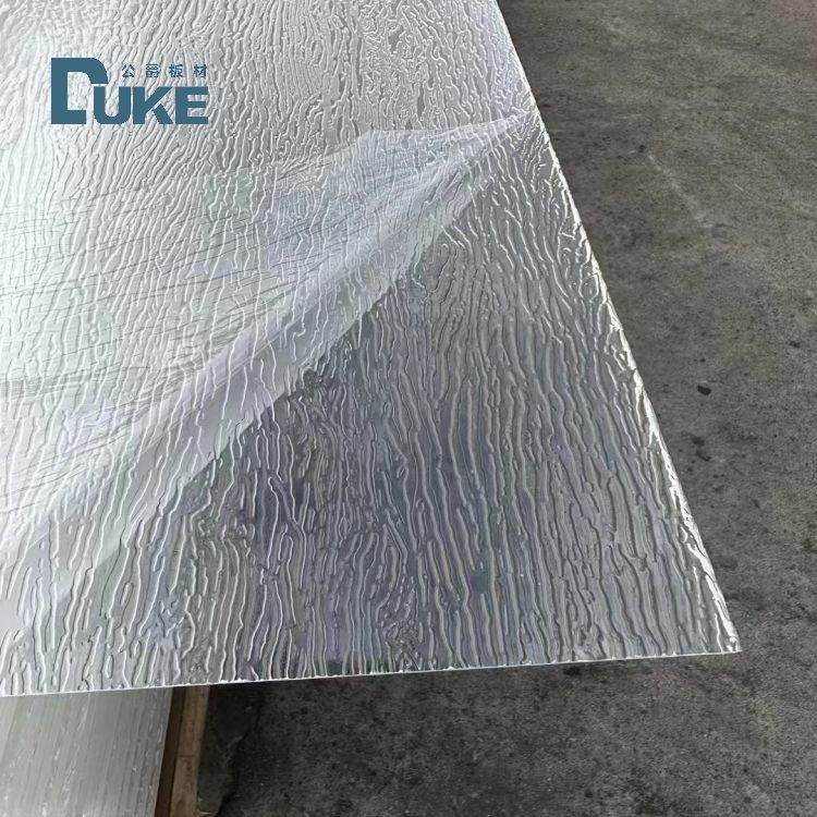 Chemical Resistance Stone Textured Clear V-Shaped Striped Acrylic Sheet in 6mm 10mm Thickness and Durable Design