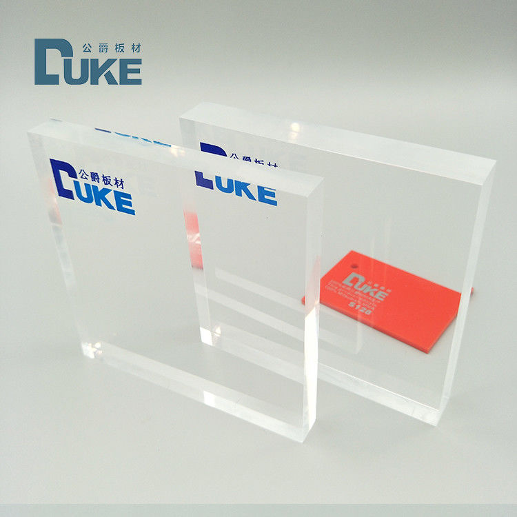Standard Size 92% High Light Transmission Clear Plexiglass Panel with Custom Laser Cutting Service for Display
